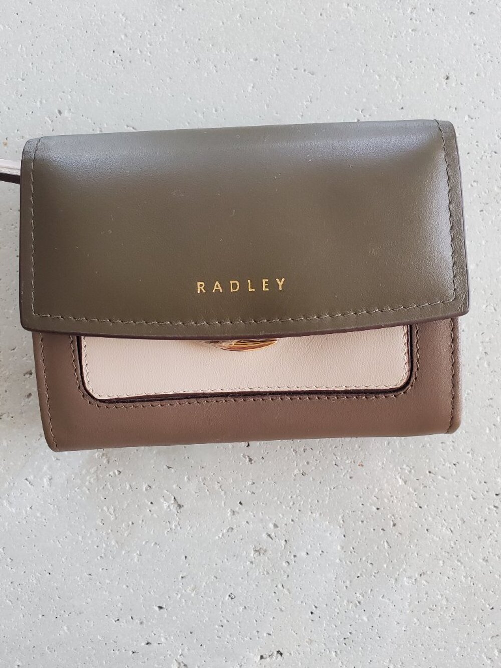 RADLEY ! Willis Street  Medium Bifold wallet